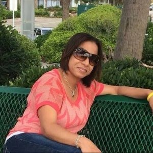 Meet your Posher, Leesha